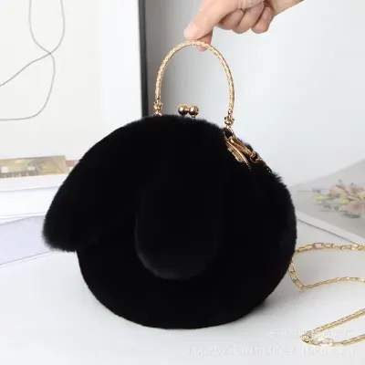 LADIES FAUX FUR HANDBAG